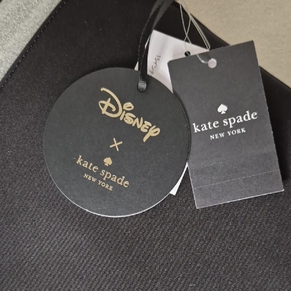 Kate Spade X Disney Minnie Mouse Laptop Sleeve in Black and Red NWT - Picture 7 of 7